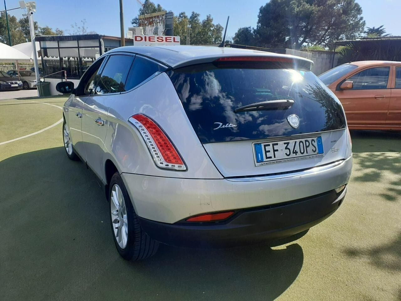 Lancia Delta 1.6 MJT DPF Selectronic Argento