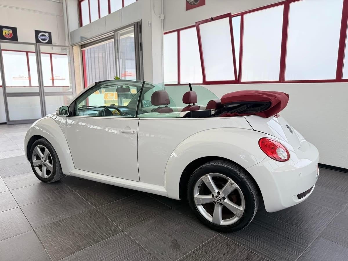 Volkswagen New Beetle Redlimited 1.9 TDI 105cv Cabrio 2010