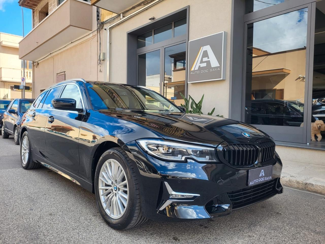 Bmw 318 D 48V Touring Luxury+Pelle+Vetri Oscurati...