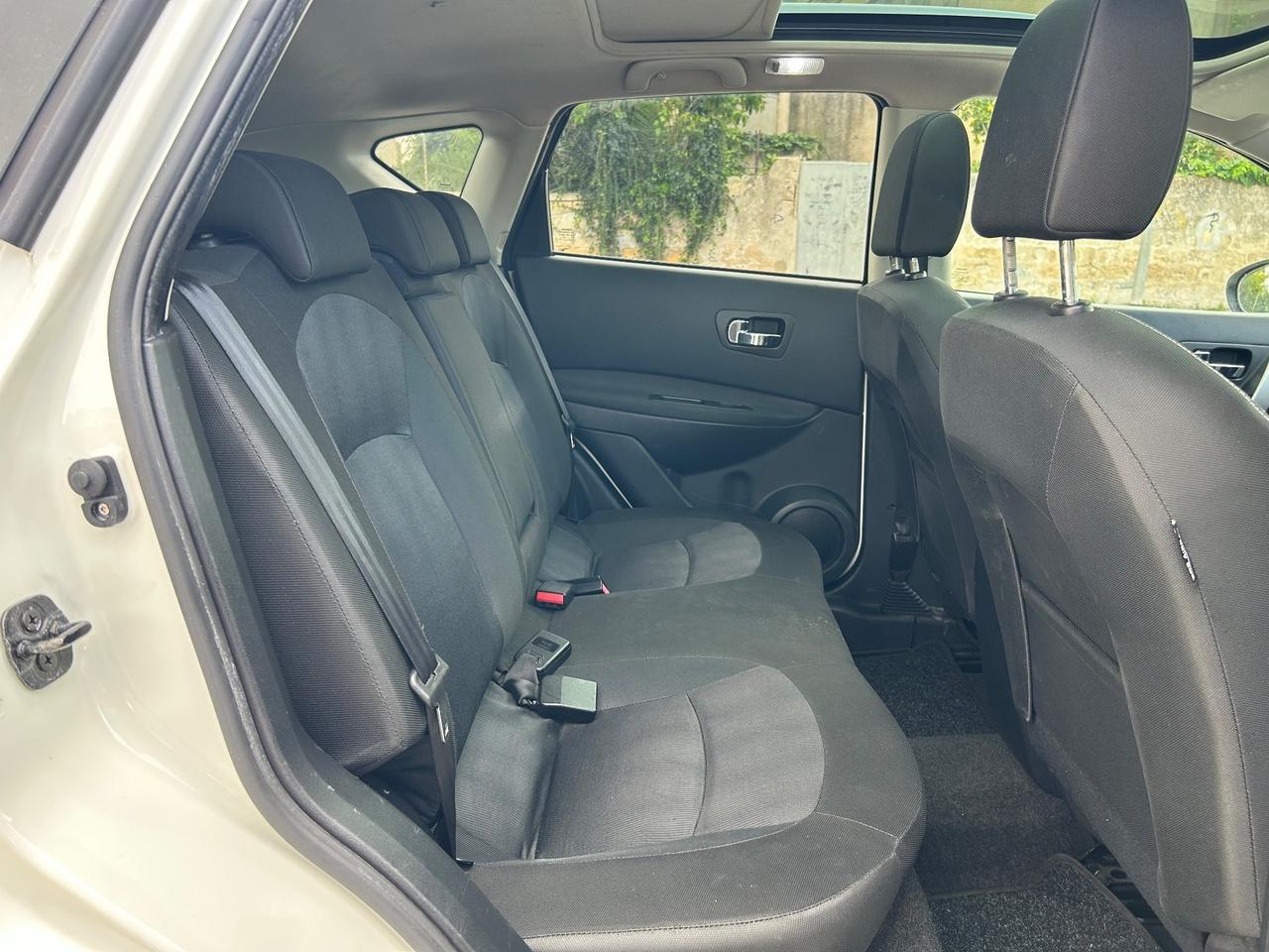 Nissan Qashqai 2.0 dCi DPF Tekna