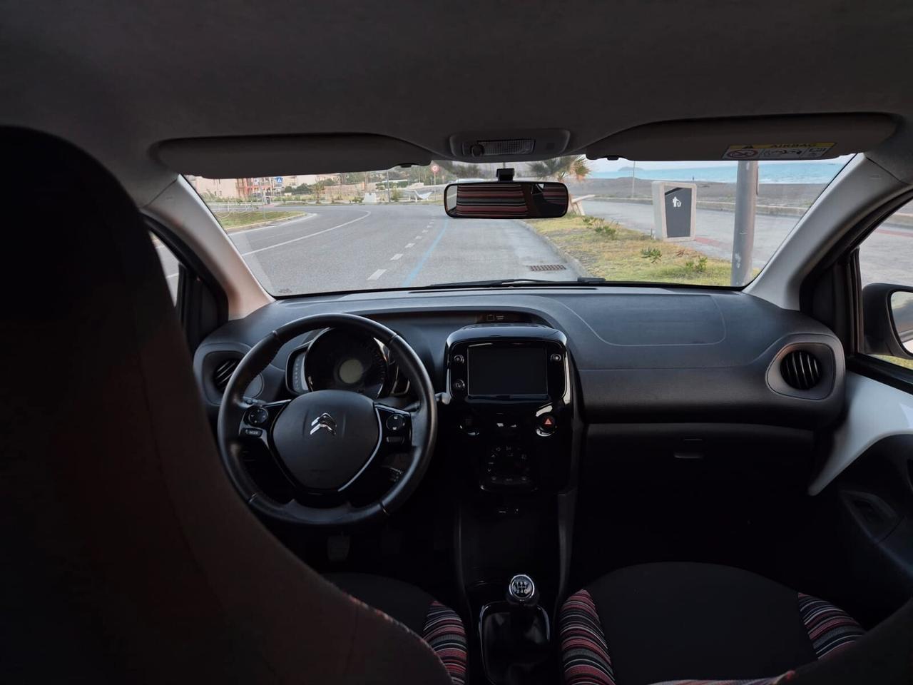 Citroen C1 VTi 72 S&S 5 porte Shine