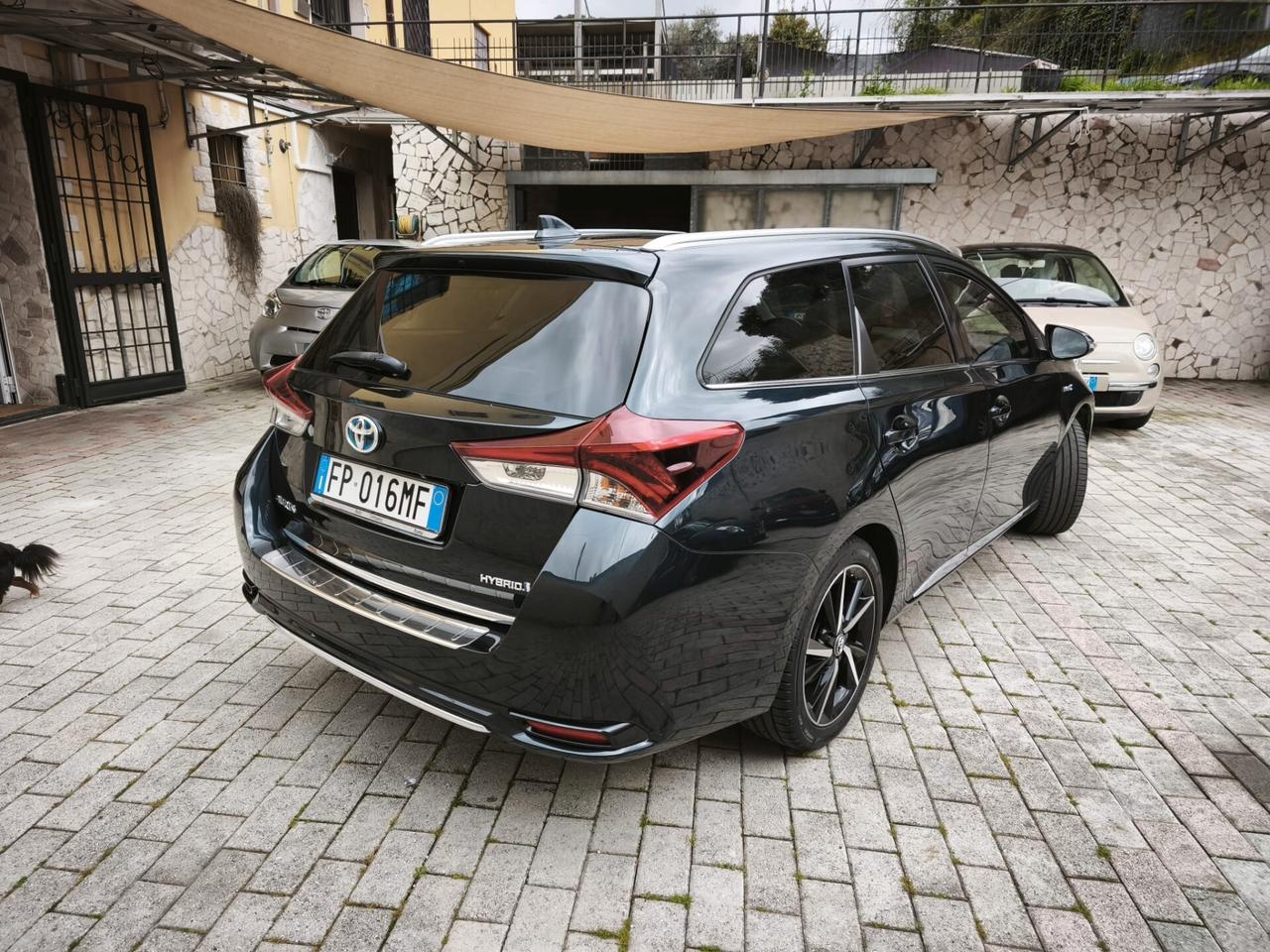 Toyota Auris touring sport ibrida