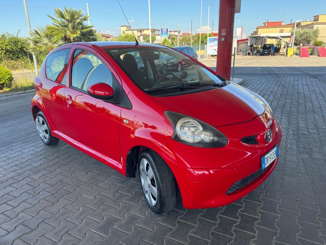 Toyota Aygo 1.0 12V VVT-i 5 porte Sol