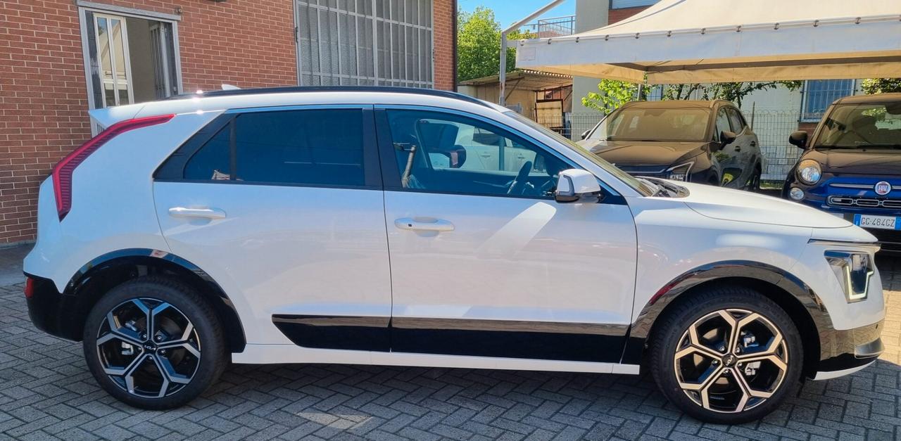 Kia Niro Tri-Fuel 1.6 GDi DCT HEV GPL Style