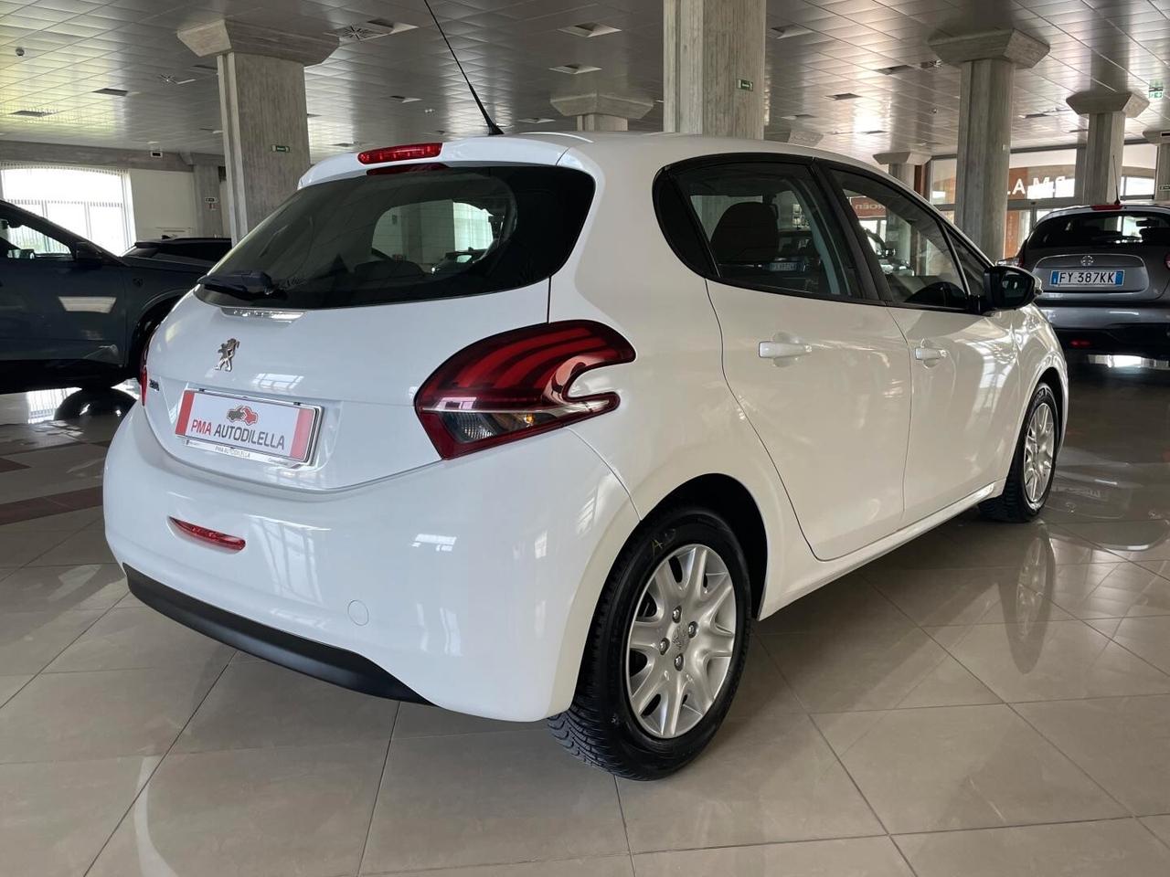 PEUGEOT 208 Active Restyling - 1.4 HDi 70cv