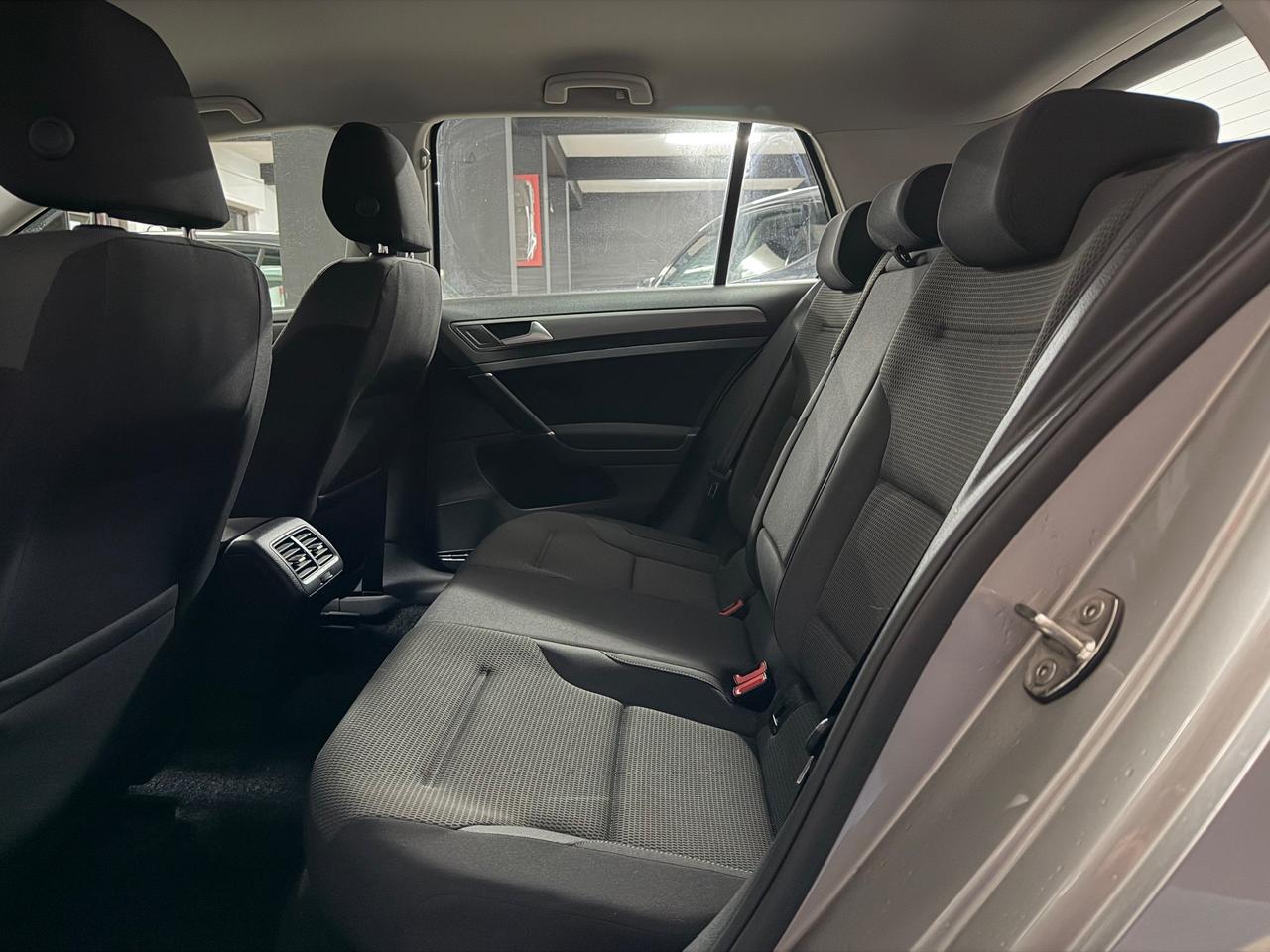 Volkswagen Golf 7.5 1.6 TDI (116) DSG Executive 2018