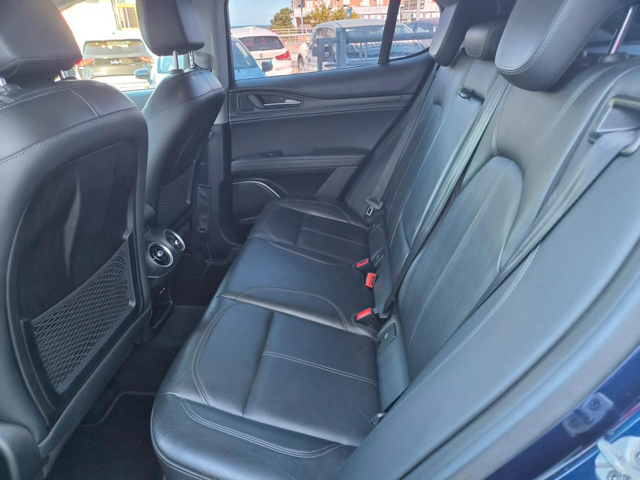 Alfa Romeo Stelvio 2.2 Turbodiesel 180 CV AT8 RWD Executive