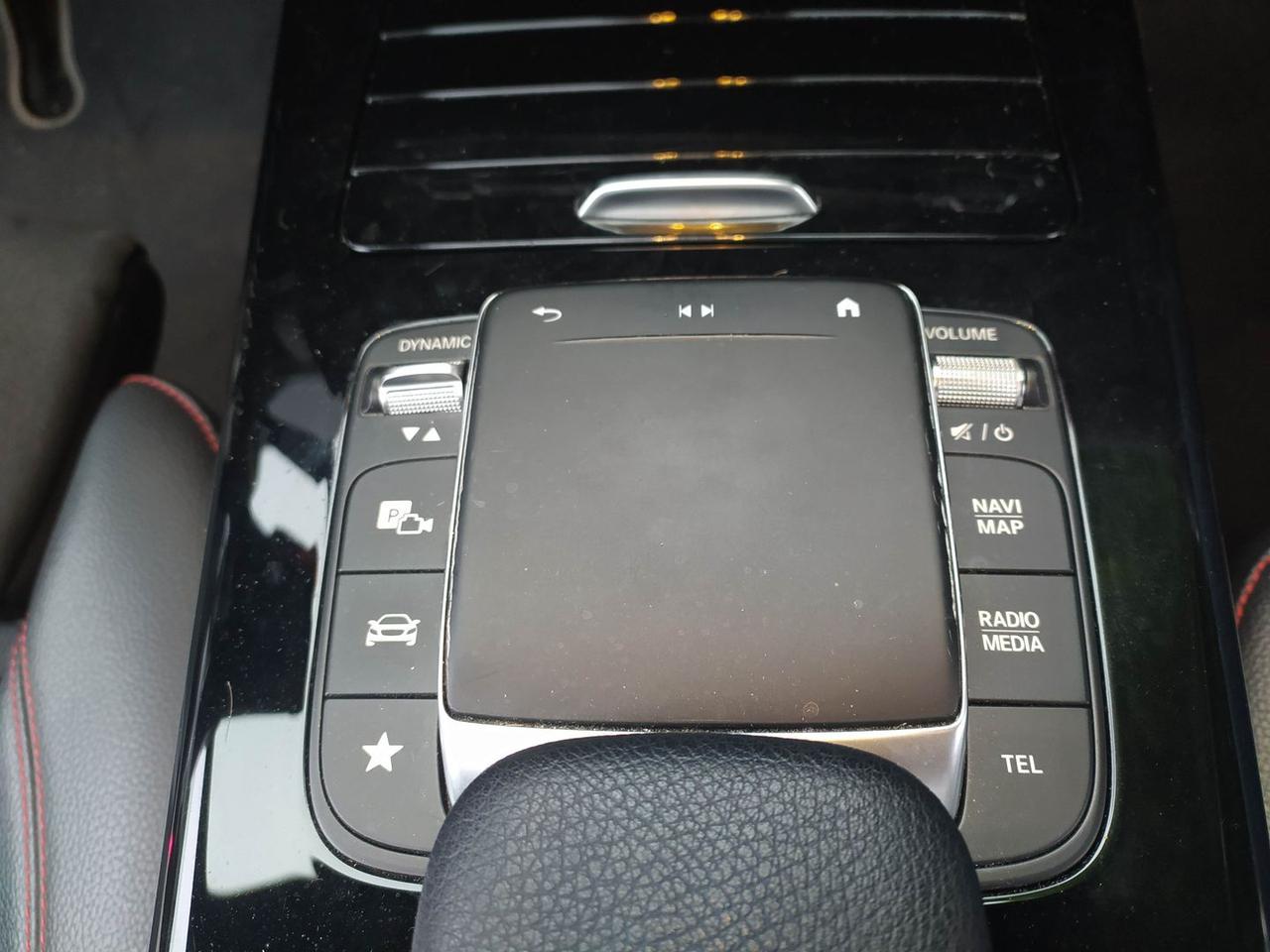 Mercedes-Benz CLA 220 Premium