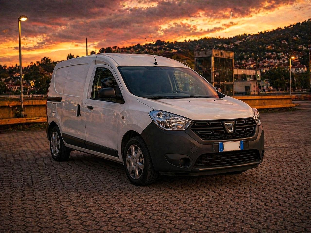 DACIA DOKKER 2019 EURO 6D – UNICO PROPRIETARIO – PREZZO OCCASIONE