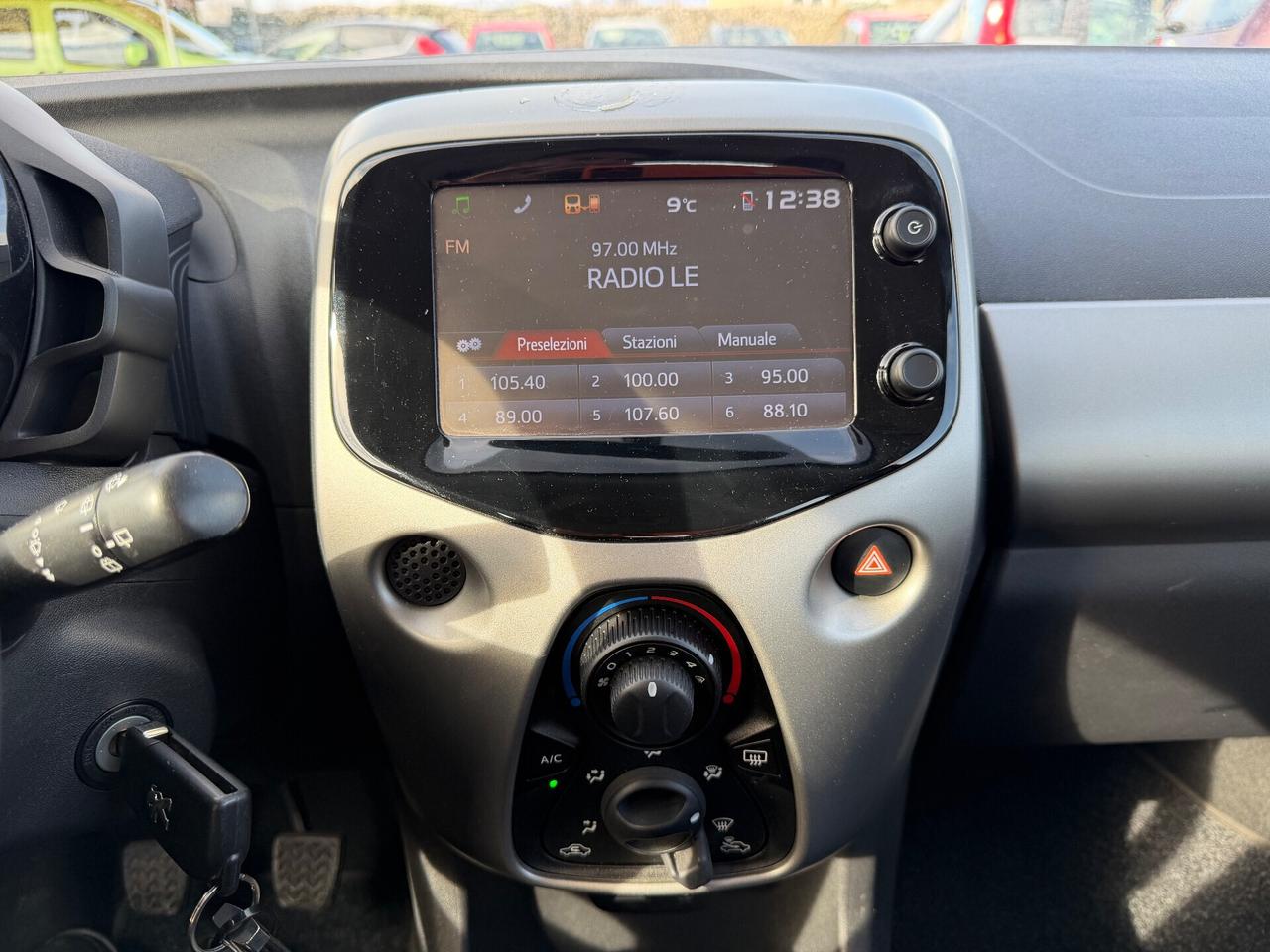 Peugeot 108 VTi 68 5 porte “ 18 Mila Km CERTIFICATI “