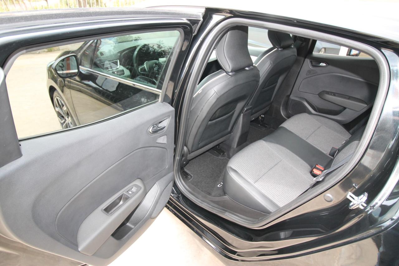 Renault Clio 100 GPL 5p Techno 12.2022