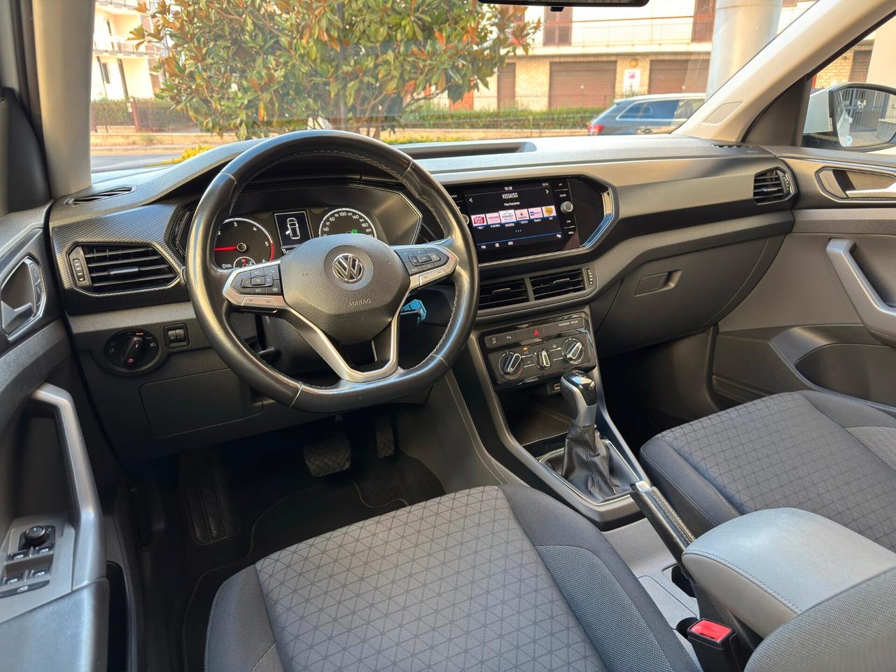 Volkswagen T-Cross 1.6 TDI DSG SCR Style BMT 95 cv