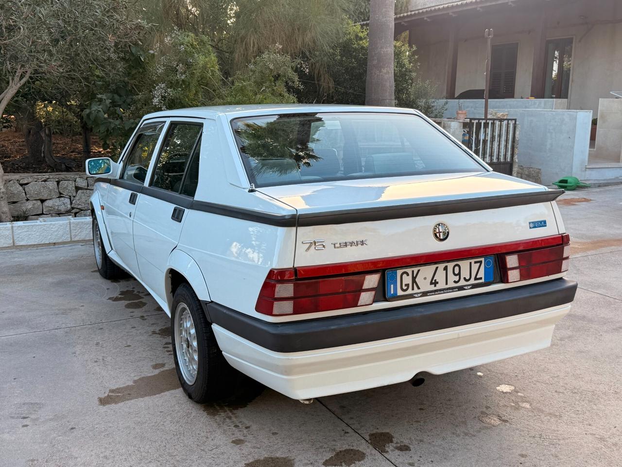 Alfa Romeo 75 2.0i Twin Spark