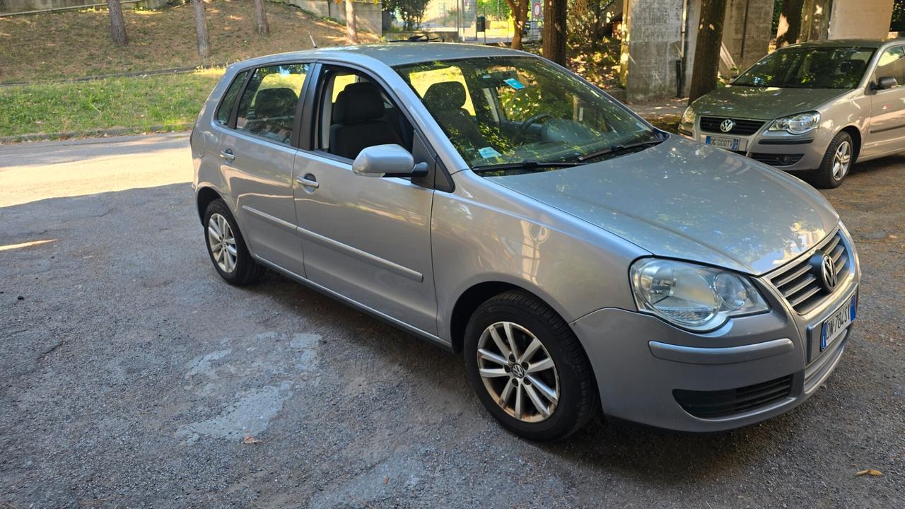 Volkswagen Polo 1.4/80CV 16V 5p. Comfort. BiFuel G
