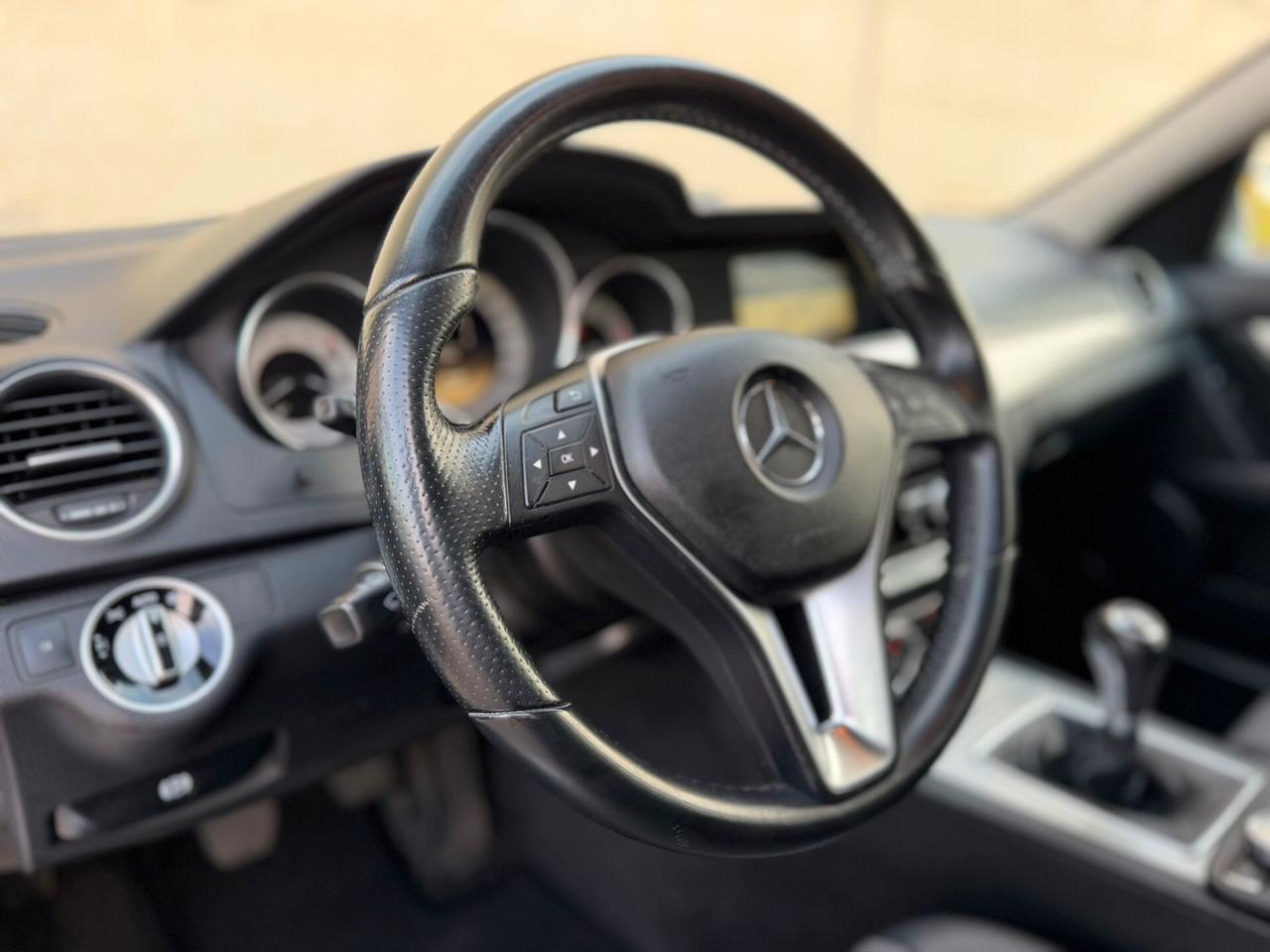 Mercedes Benz C 220 Avantgarde DIESEL
