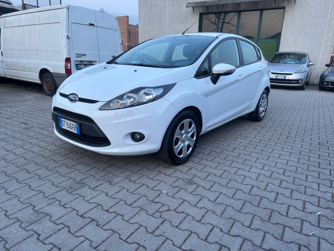Ford Fiesta 1.2 16V 5p. Ghia