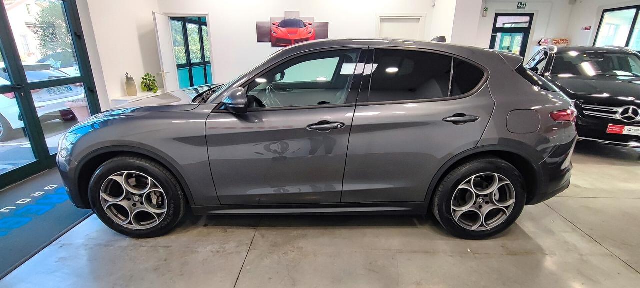 Alfa Romeo Stelvio 2.2 Turbodiesel 190 CV AT8 Q4 Sprint