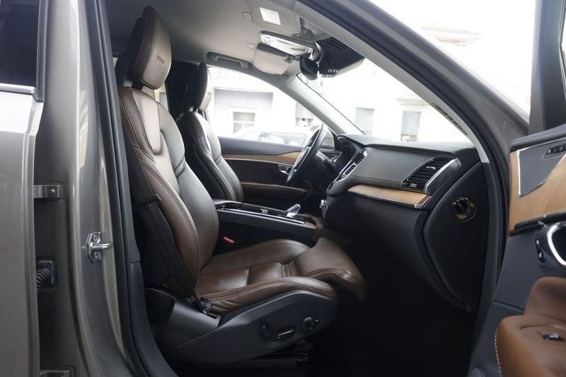 Volvo XC90 Volvo XC90 B5 (d) AWD Geartronic R-design Unicoproprietario