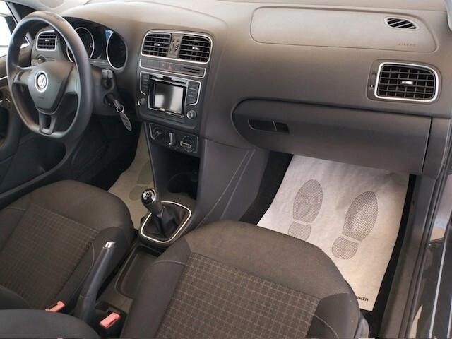 Volkswagen Polo 5p 1.4 tdi Comfortline 75cv *NEOPATENTATI*