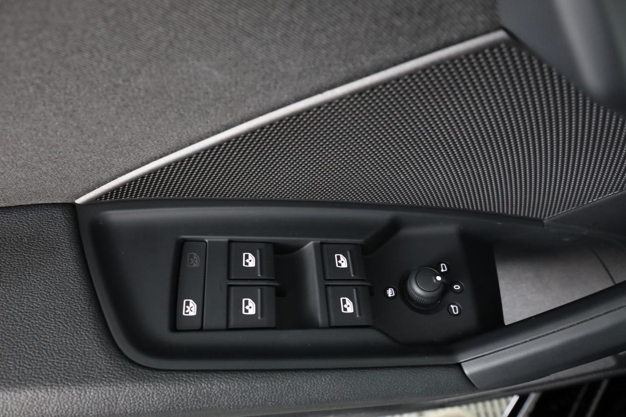 AUDI A3 4ª serie A3 SPB 35 TFSI S tronic Business Advanced