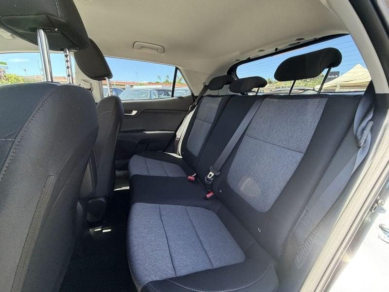 Kia Stonic YB CUV PE2 1.0 T-GDI MH STYLE LAUNCH
