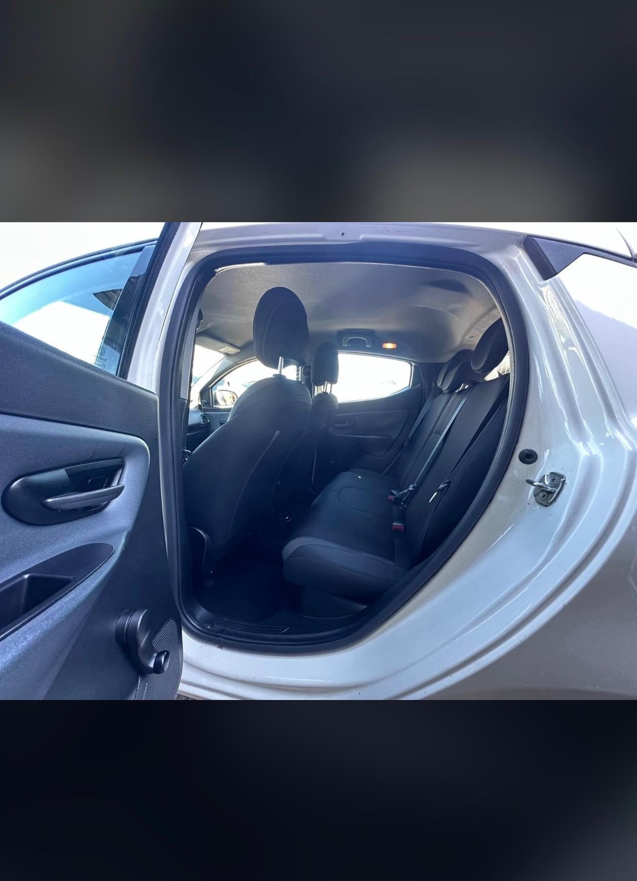 Lancia Ypsilon 1.3 MJT 16V 95 CV 5 porte S&S Gold