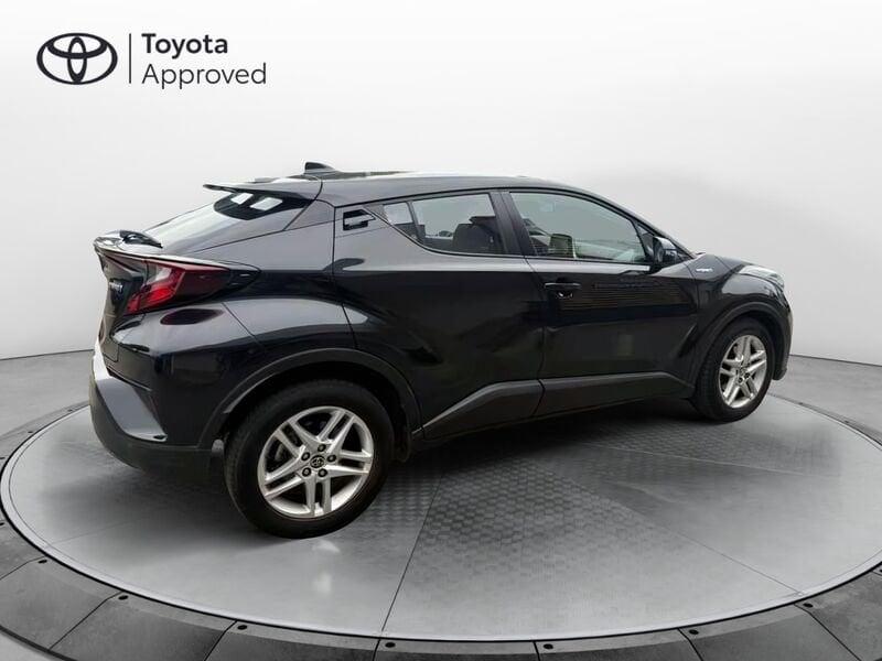 Toyota C-HR 1.8h Active E-CVT