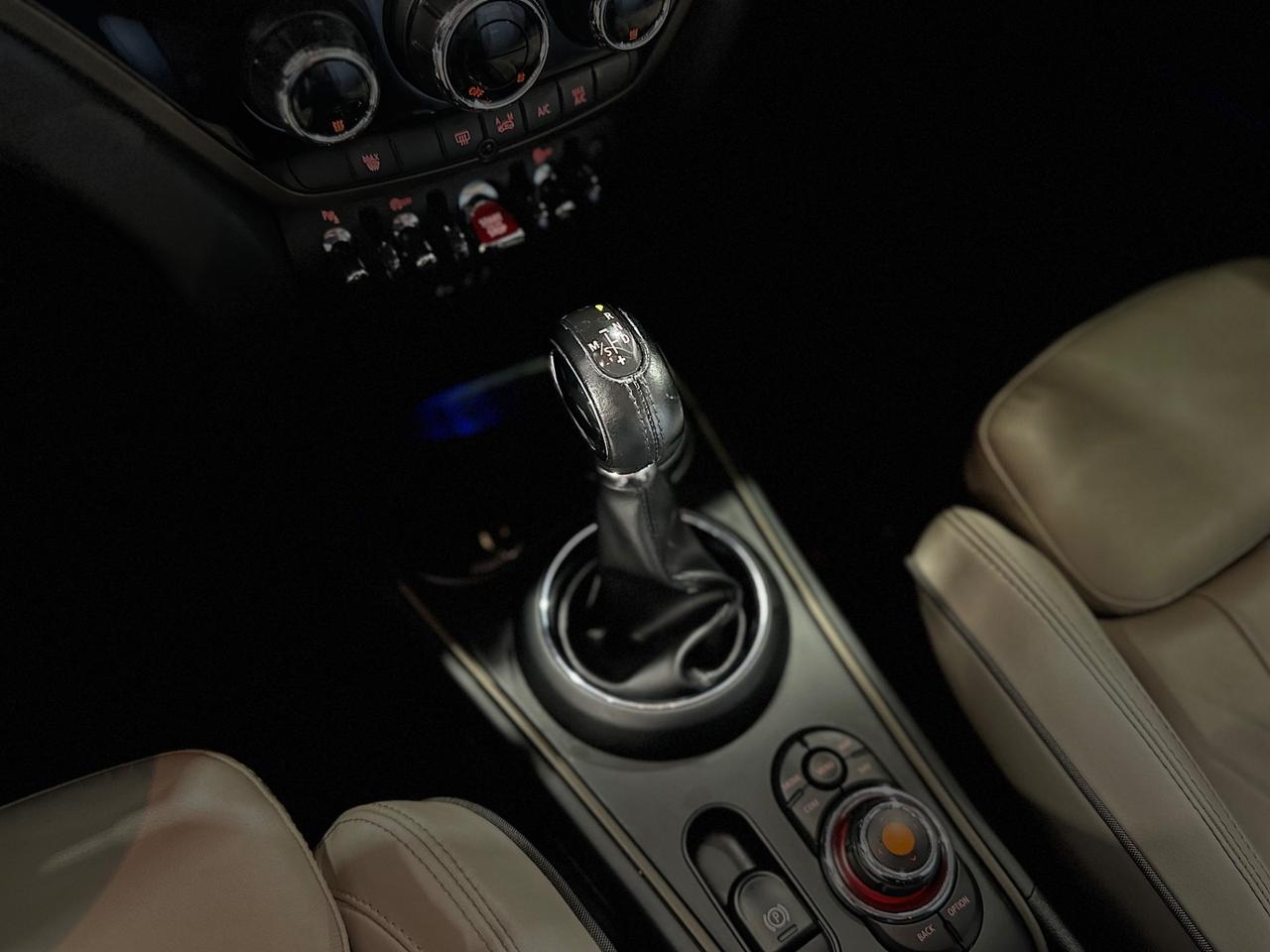 Mini Cooper D Countryman 2.0 Hype ALL4 Automatica