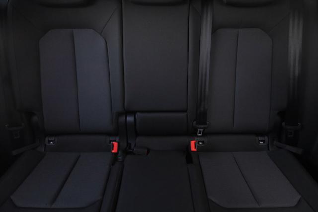 AUDI Q3 35 TDI quattro S tronic Business