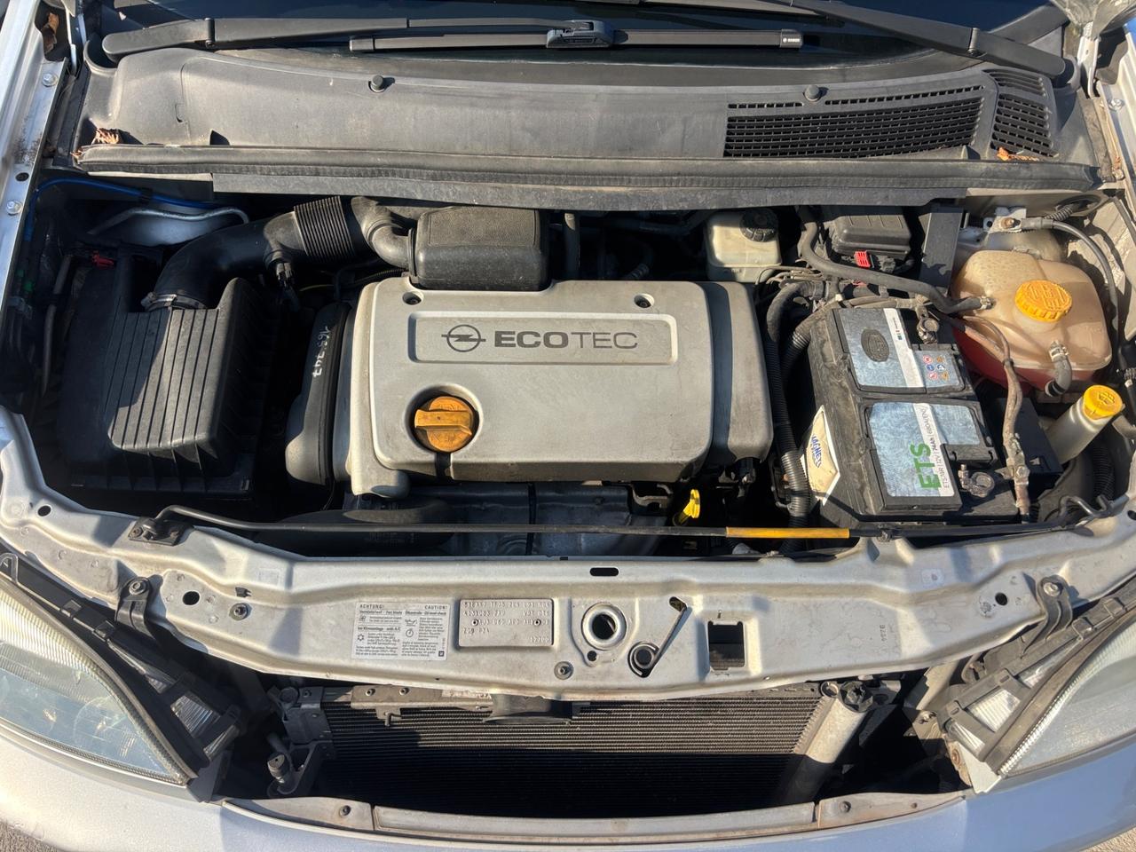 Opel Zafira 1.6 16V cat Elegance