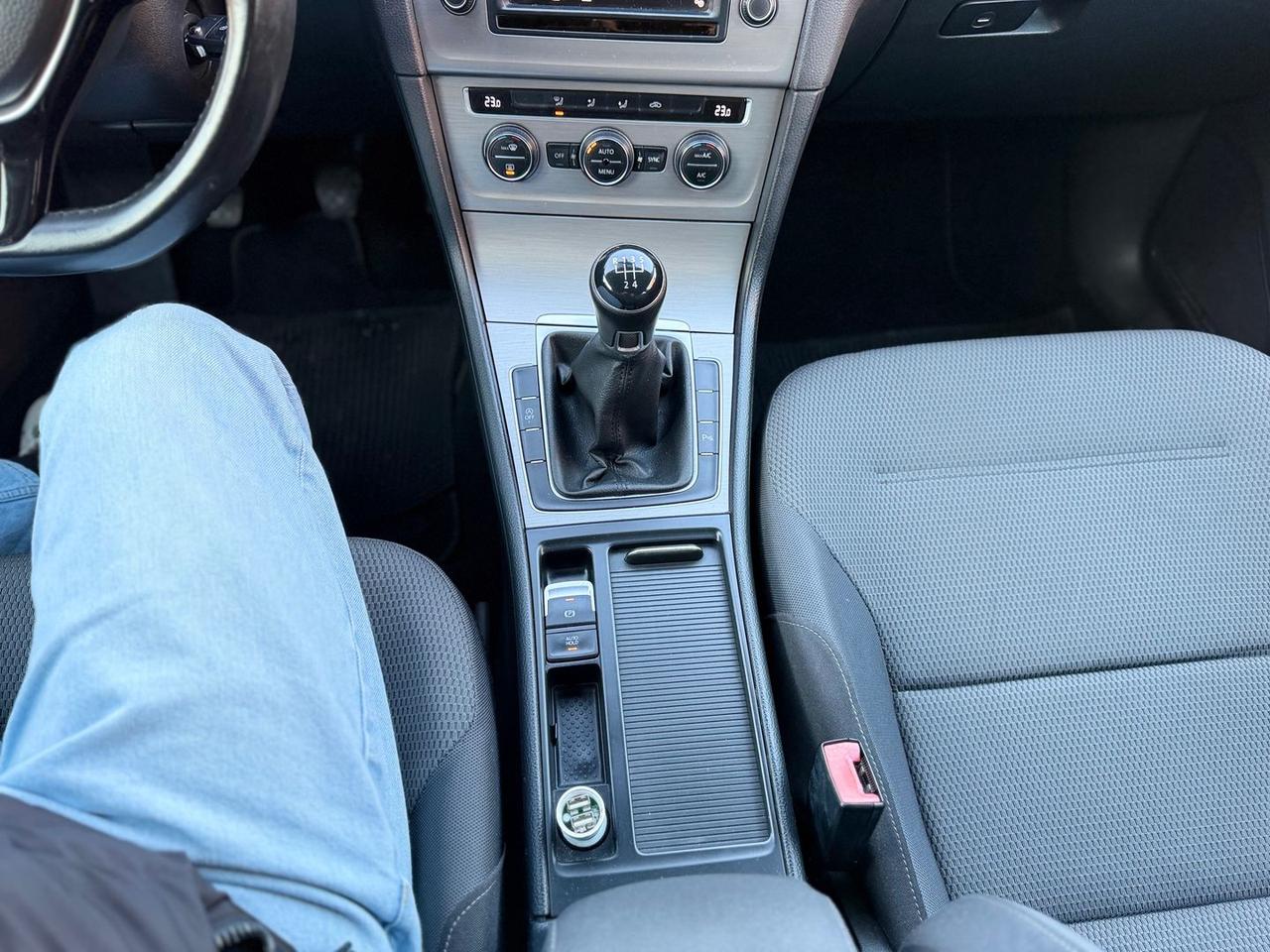 Volkswagen Golf Executive 1.6 TDI BlueMotion #8413