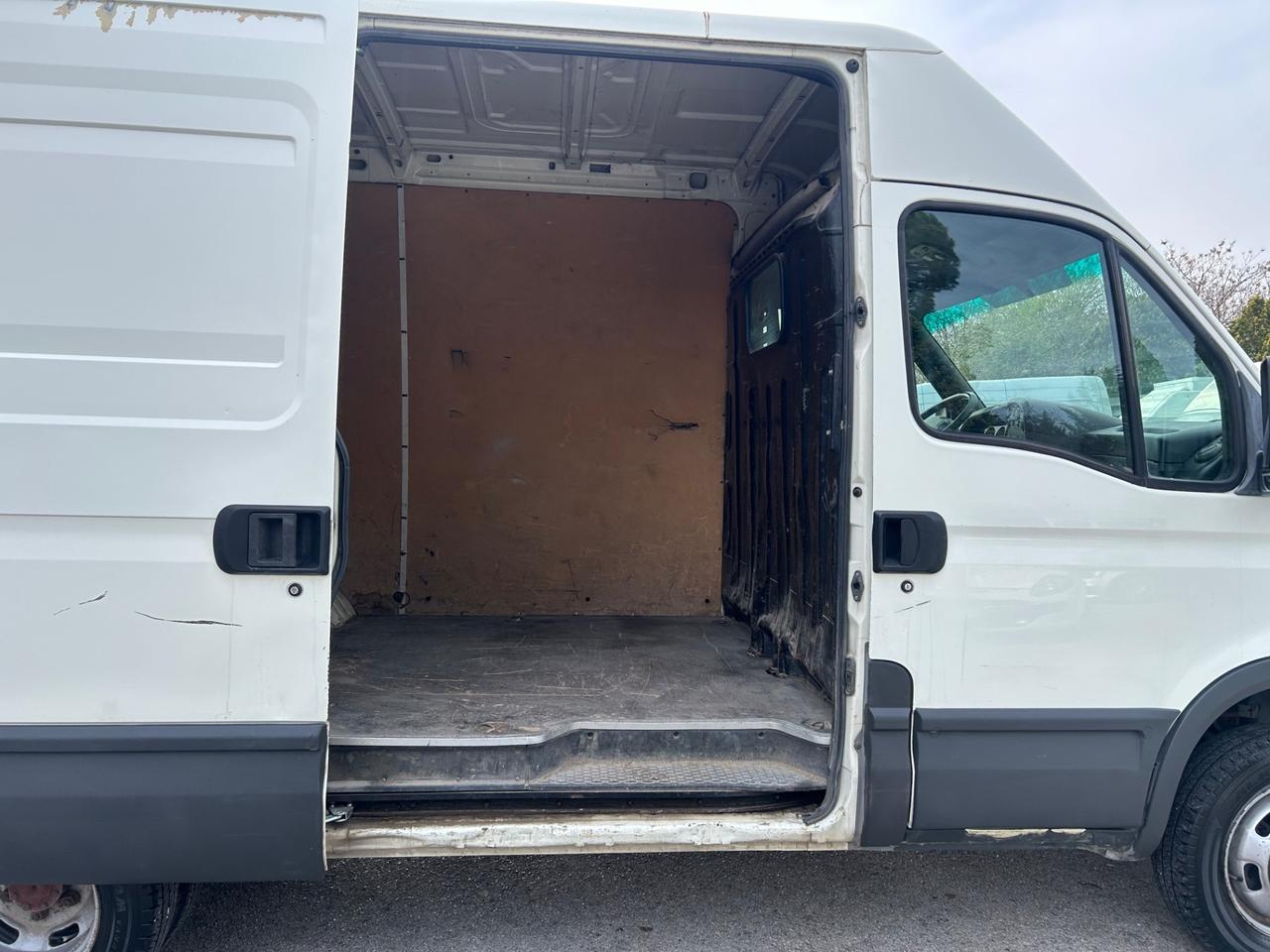 Iveco Daily 35S12V 2.3 H2