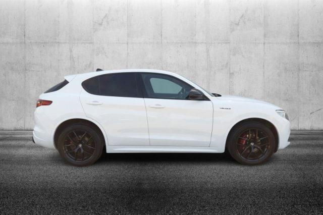 ALFA ROMEO Stelvio 2.0 Turbo 280 CV AT8 Q4 Veloce