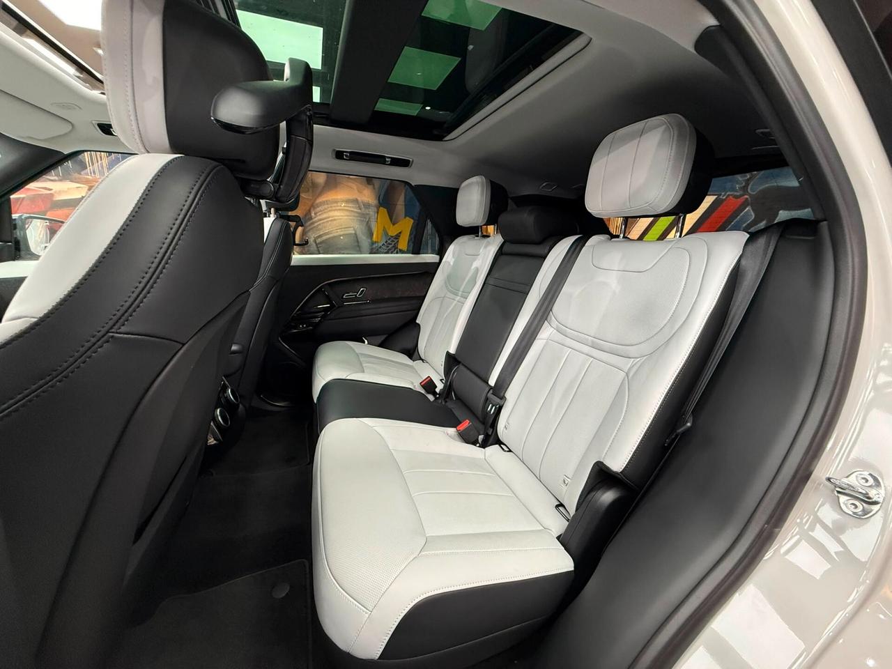 Land Rover Range Sport 3.0D l6 300 CV Dynamic HSE (810)