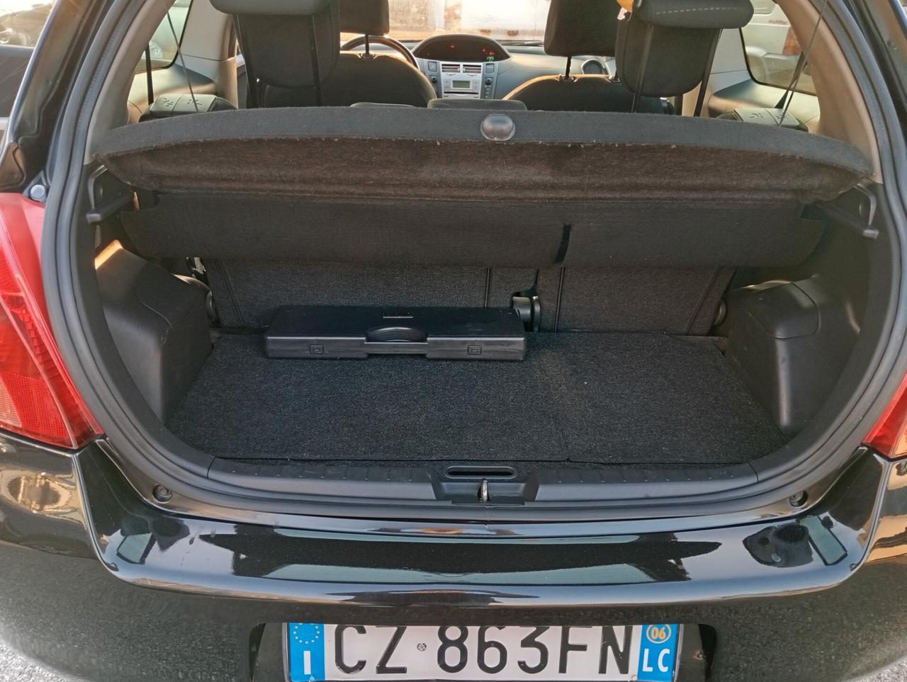 Toyota Yaris 1.4 D-4D 3 porte Sol NEOPATENTATI OK