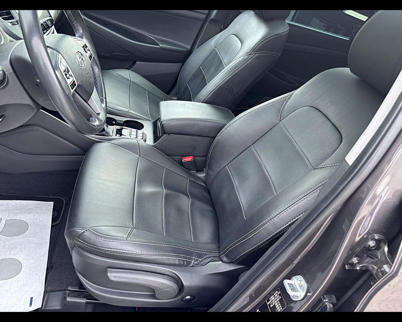 HYUNDAI Tucson II 2015 - Tucson 1.7 crdi Xpossible 2wd 141cv dct