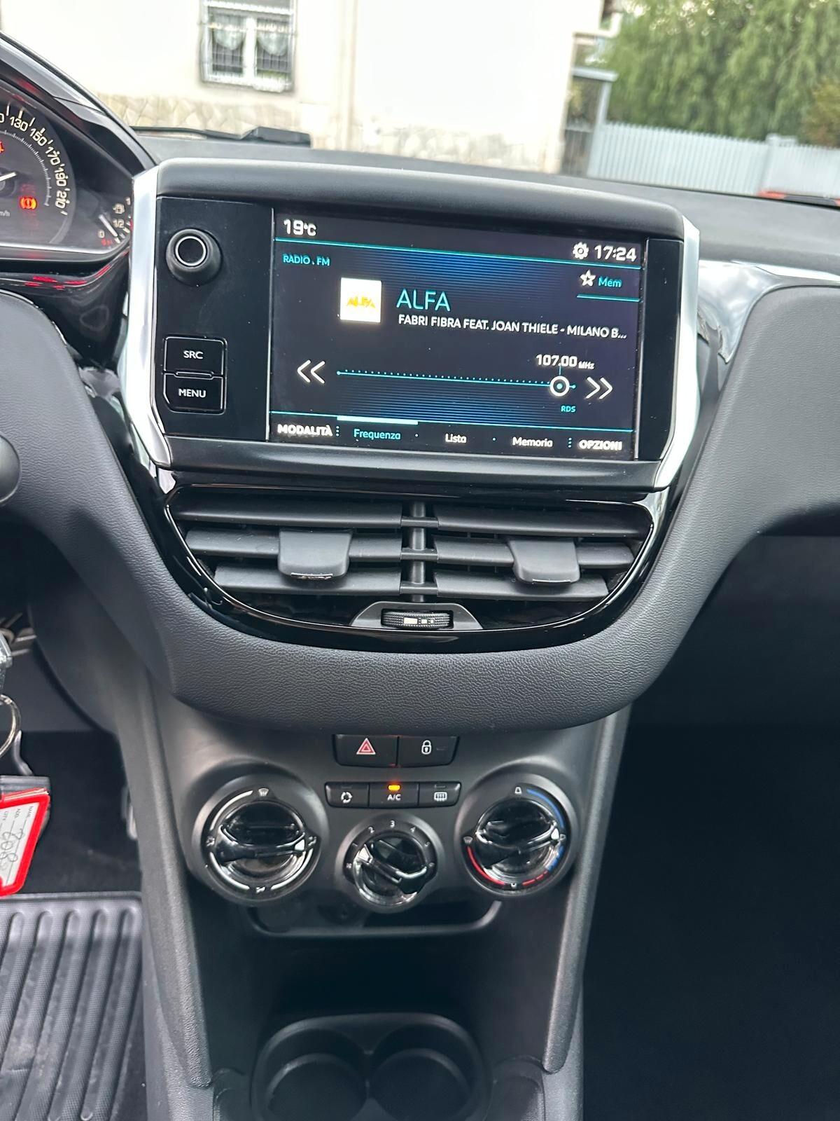 Peugeot 208 BlueHDi 75 5 porte Allure-09/2018