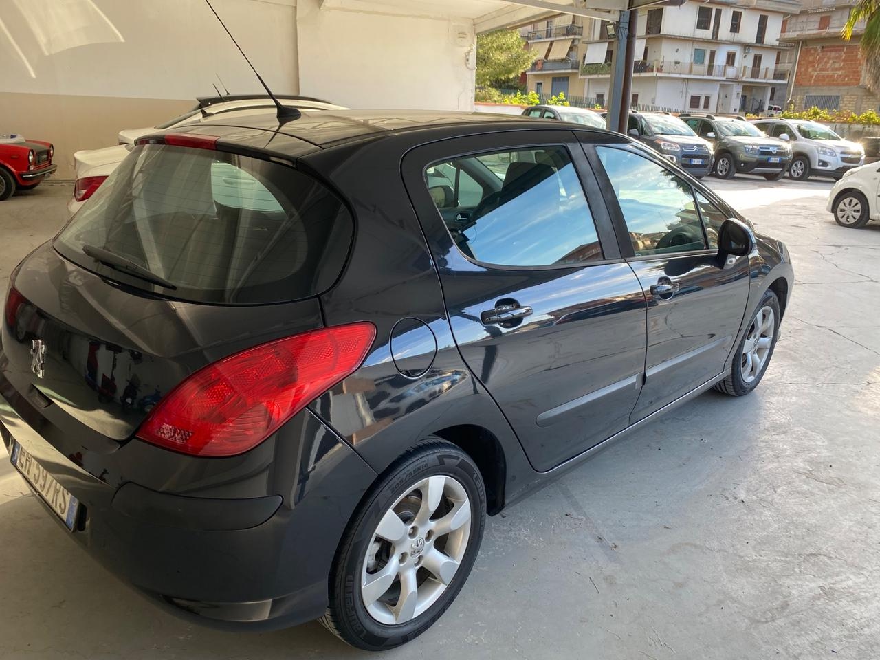 Peugeot 308 1.6 8V HDi 93CV 5p. Active