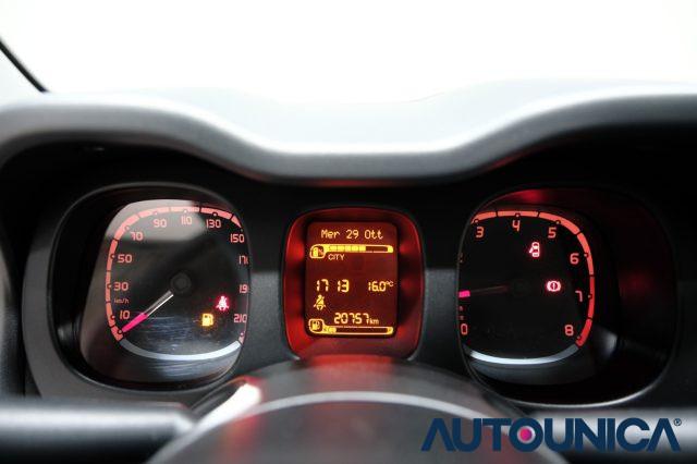 FIAT Panda 1.0 FIREFLY S&S HYBRID CITY CROSS NEOPATENTATI