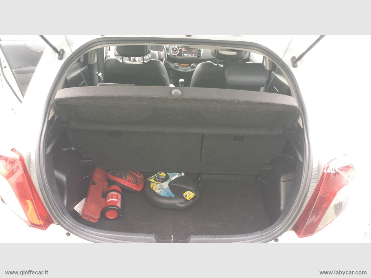 TOYOTA Yaris 1.3 5p. Style