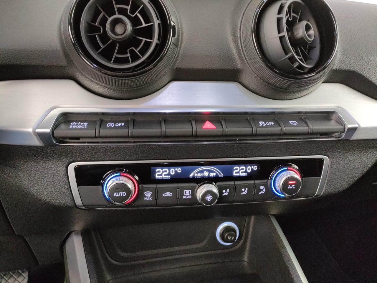 AUDI Q2 1.6 tdi Sport s-tronic