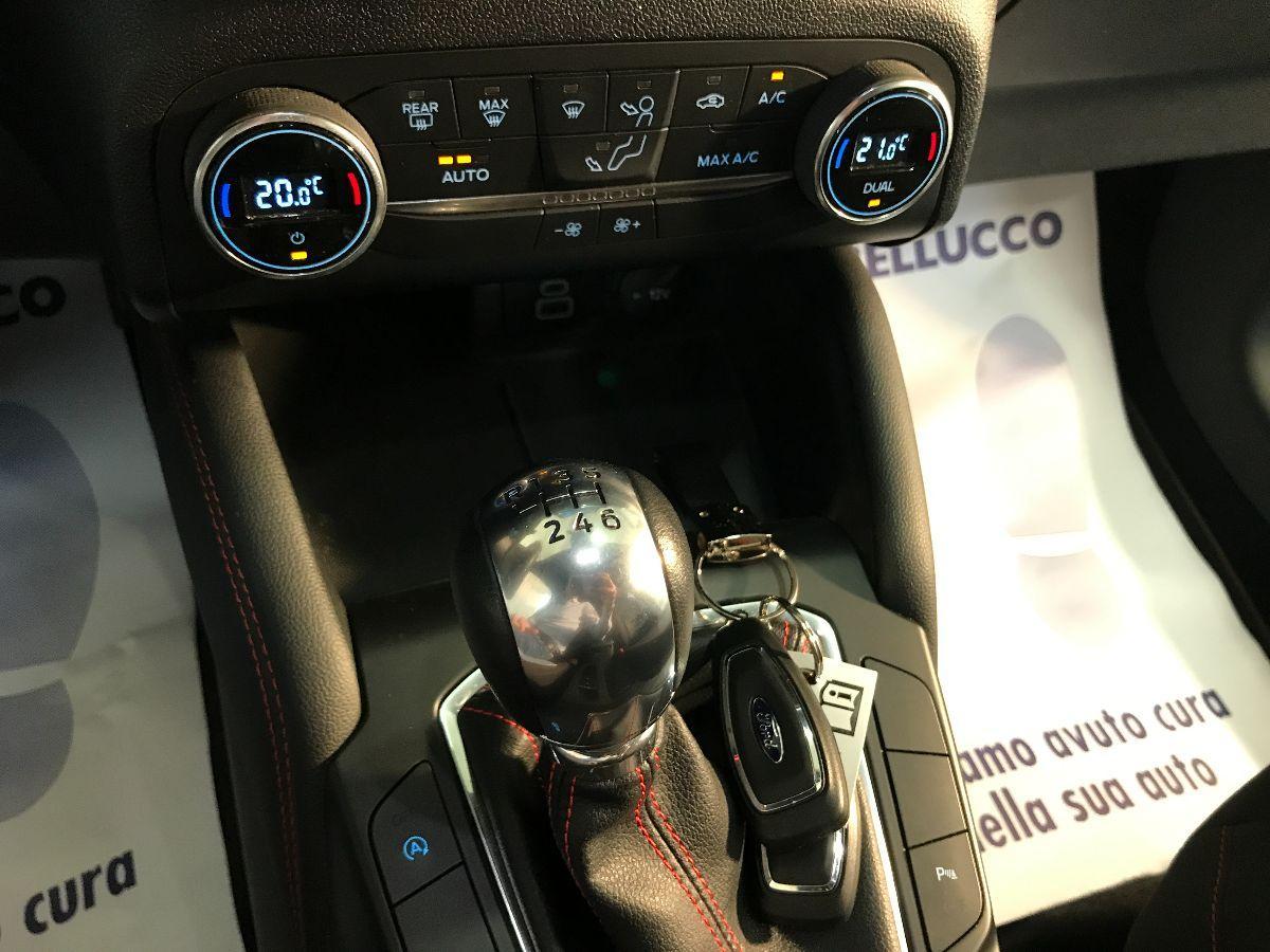 FORD Kuga 1.5 TDCI 120 CV ST-Line