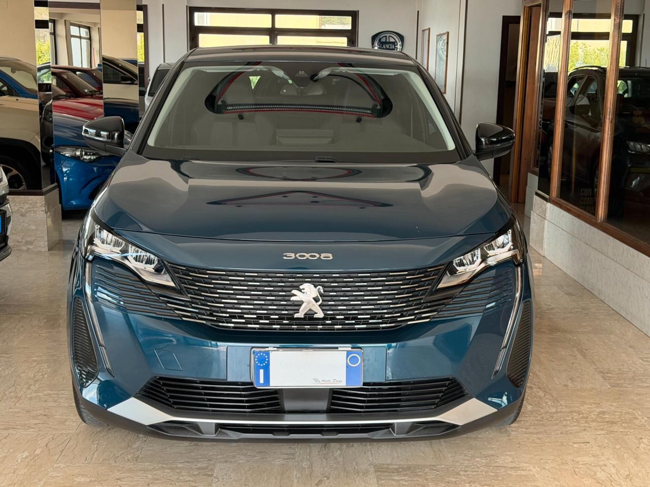 Peugeot 3008 1.5 BLUEHDI 130 cv. ALLURE (Nav)