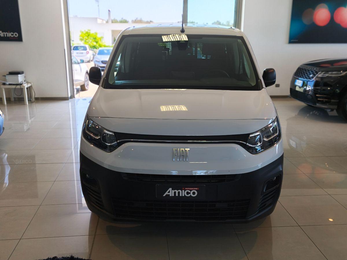 FIAT Doblò 5 Posti Paratia scorrevole Passo lungo 2023