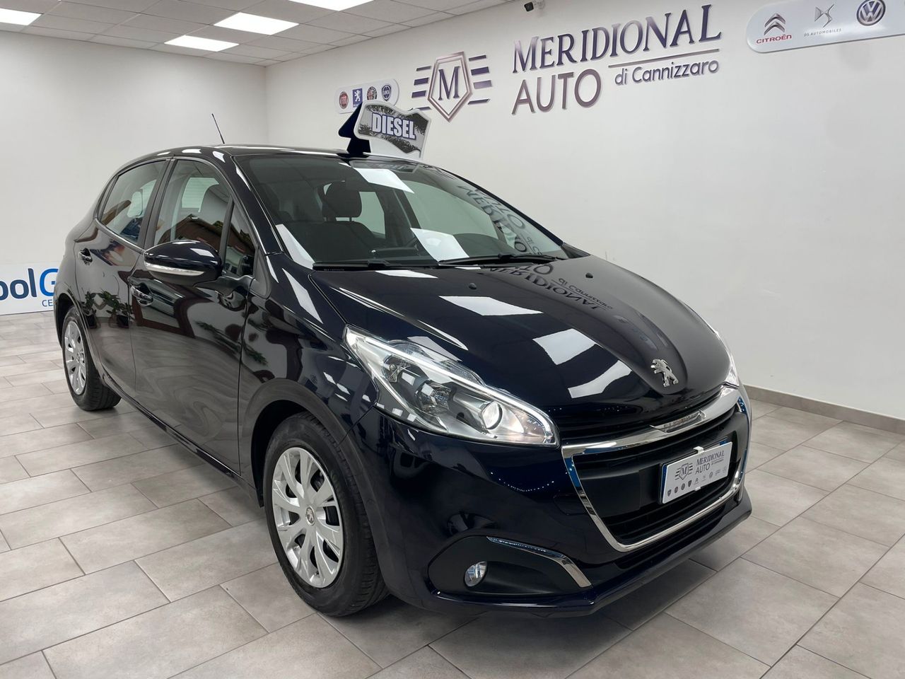 Peugeot 208 BlueHDi 100 S&amp;S 5 porte Active