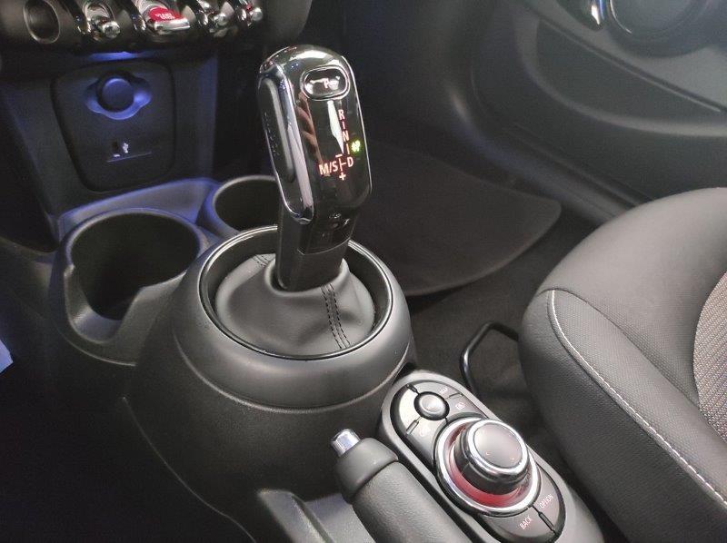MINI Mini 5 porte (F55) - Mini 1.5 Cooper Classic 5 porte