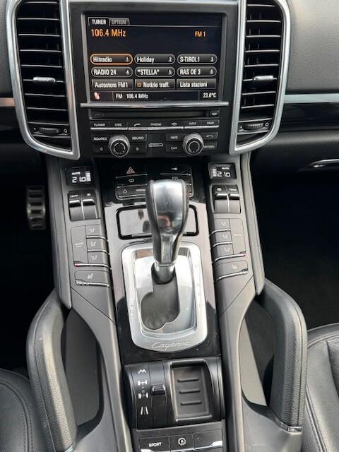 Porsche Cayenne 4.8 S