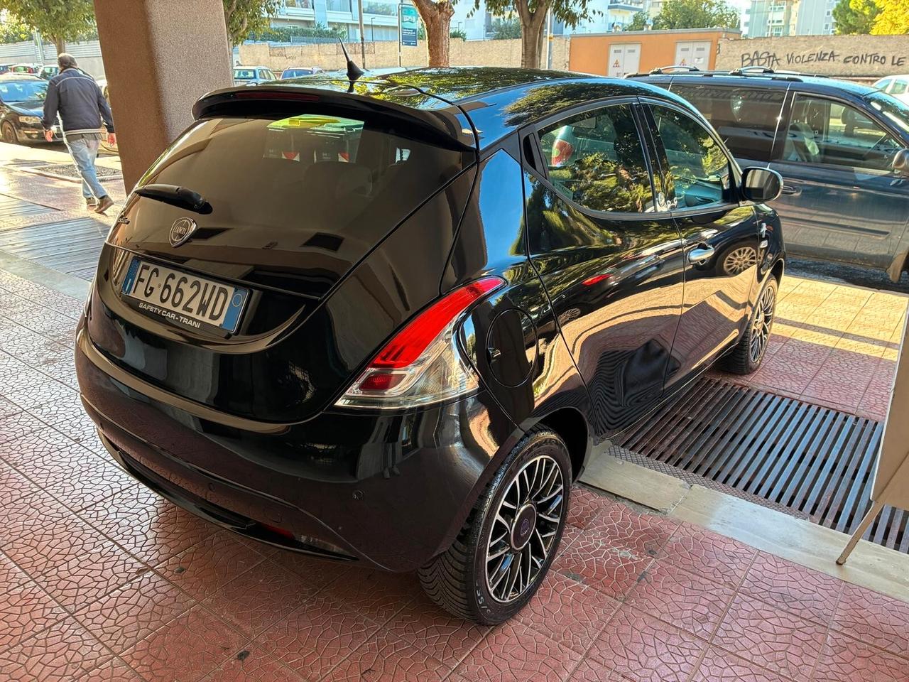Lancia Ypsilon 1.2 GPL 5 porte-2017