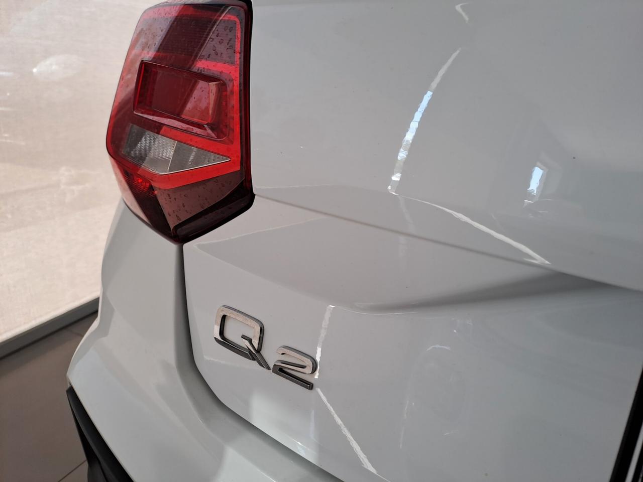Audi Q2 30 TDI S tronic Identity Black Anno 2022