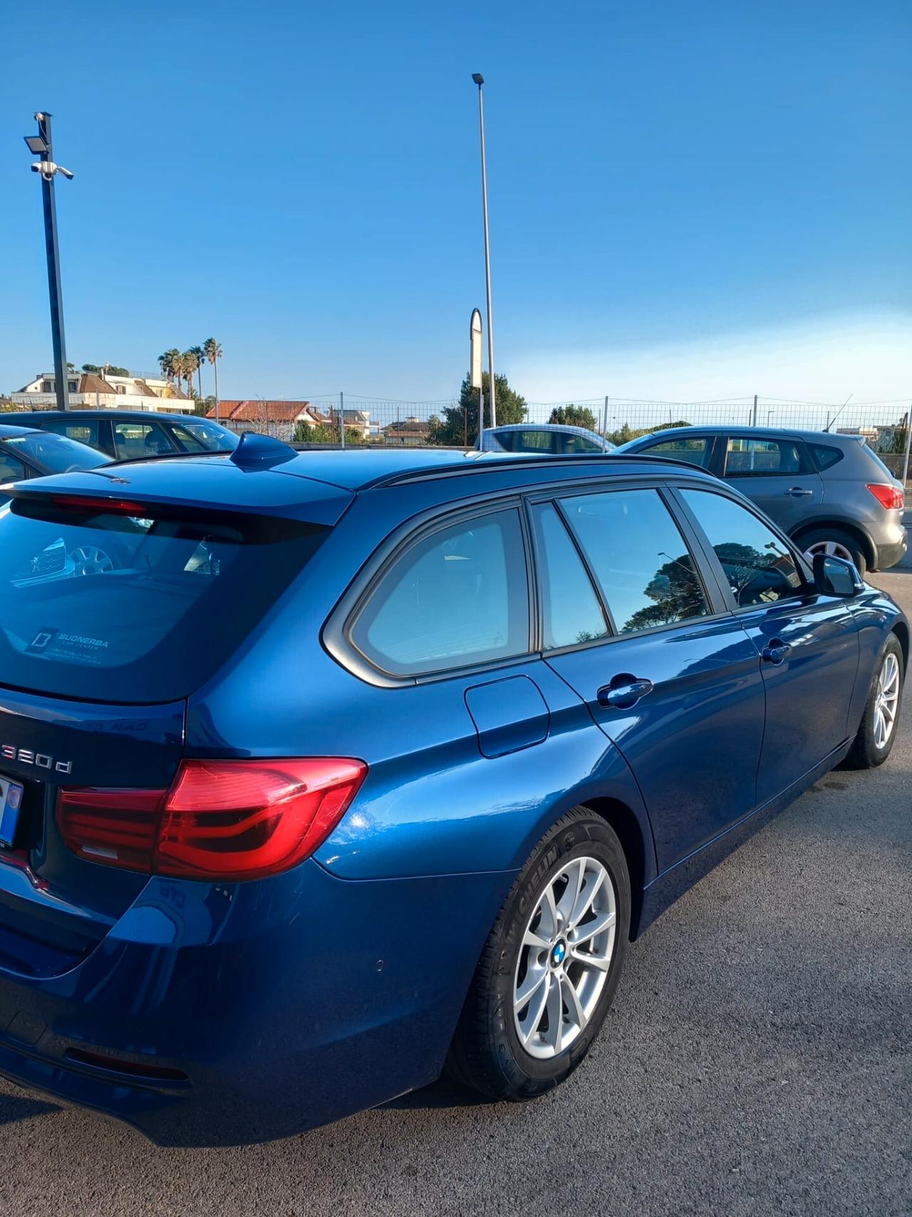 Bmw SERIE 3 320d Touring Business Advantage aut.